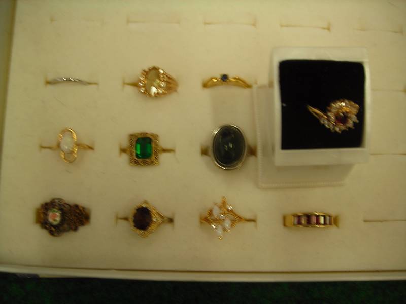 11 Assorted Rings