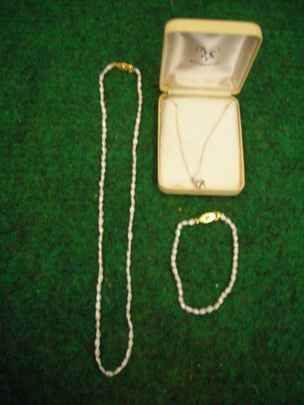 Sterling Silver Pendant, Freshwater Pearl Necklace & Bracelet
