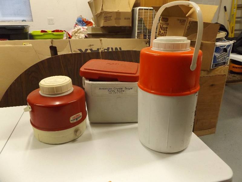 lot 60 image: Thermos Jugs and Coolers
