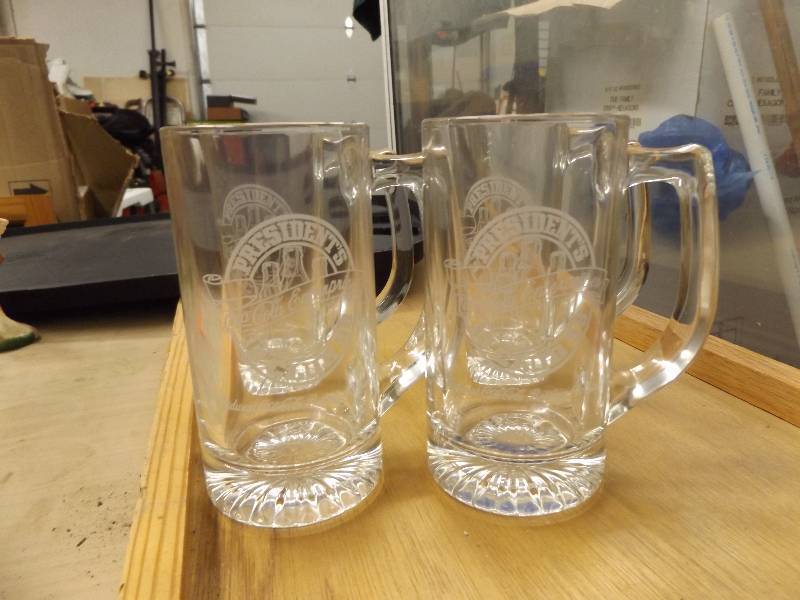 lot 83 image: Coke Glasses