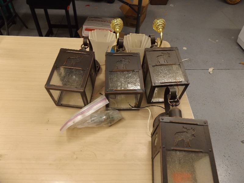 lot 148 image: Rustic Cabin Light Fixtures