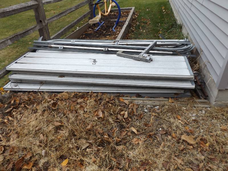 lot 149 image: Garage Door