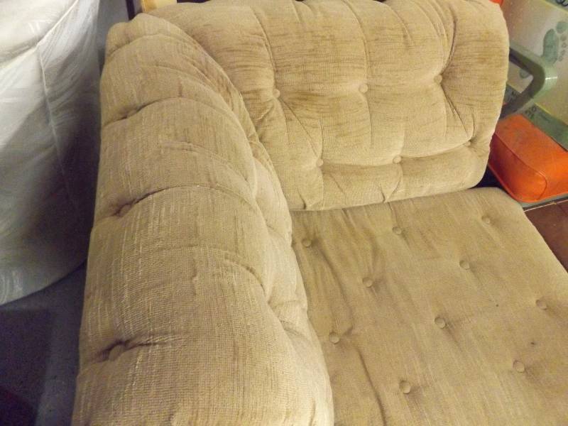 lot 156 image: Sectional Couch