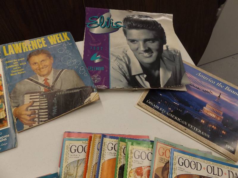 lot 18 image: MagazinesCalendars