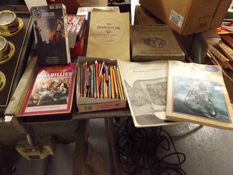 lot 6 image: Various Items