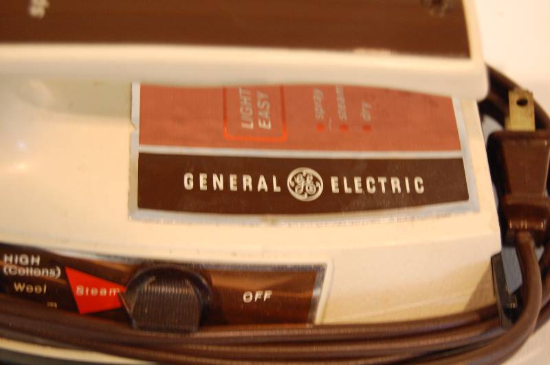 Travel Iron