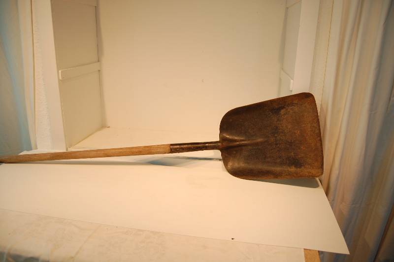Shovel
