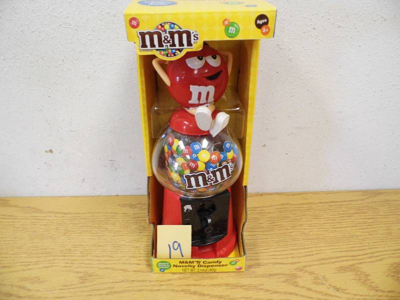 M&M Dispenser
