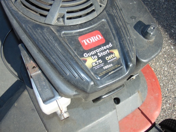 lot 7 image: Toro Time Master 30 Self Propelled Push Mower
