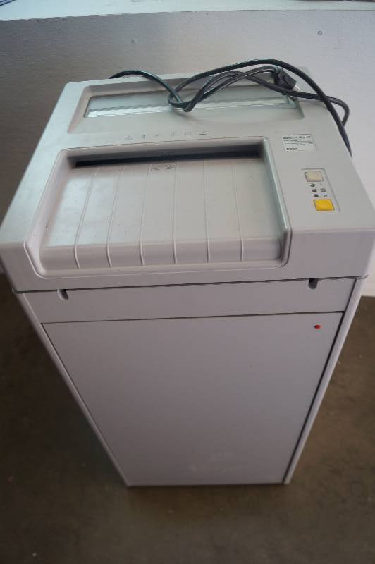 Large Paper  Shredder