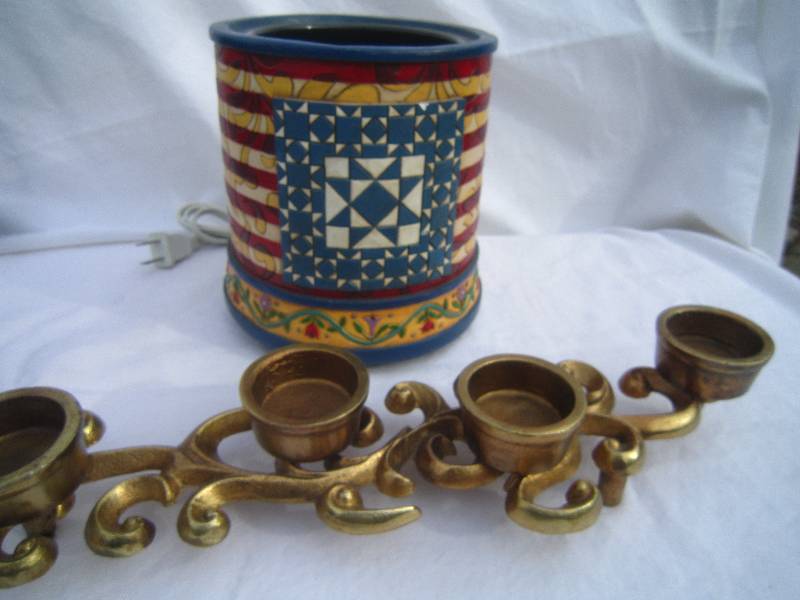 NEW Lot - Candle Warmer & Brass Colored Tealight