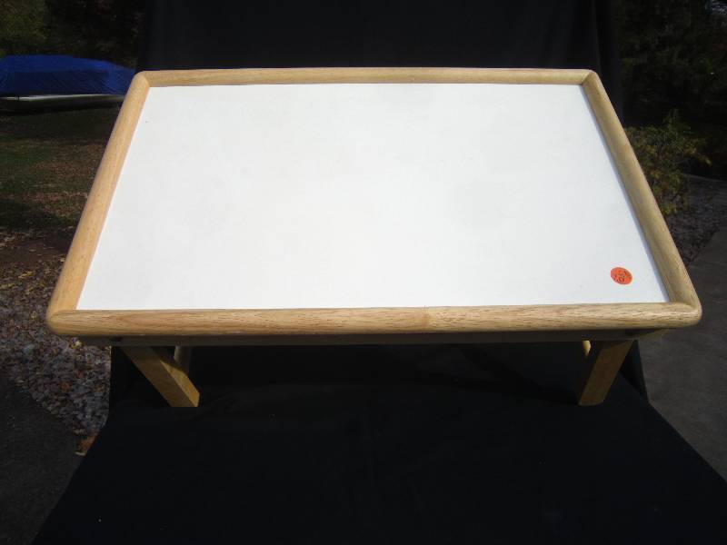 lot 400-COPY image: Collapsible Bed Tray
