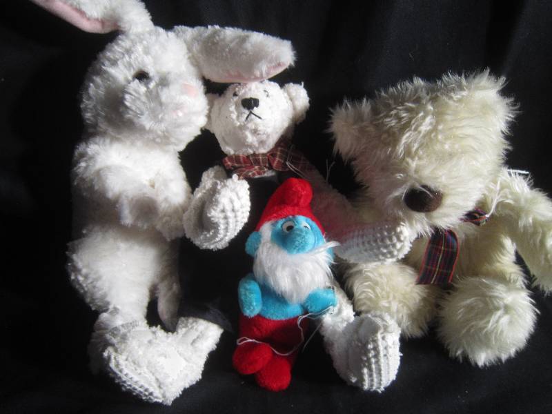 Stuffed Animals - Gund White Bunny, Papa Smurf, Gund Bear, Collectible Bear