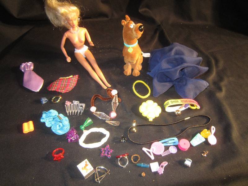 LOT - Barbie Pieces, Doll, Scooby Doo, ETC