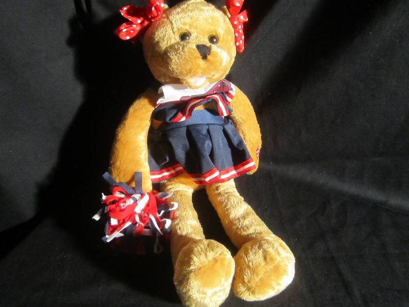 Cheerleading Bear - Mickey