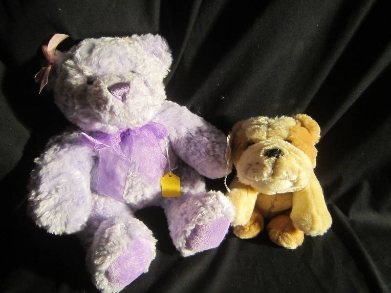 LOT - Stuffed Animals