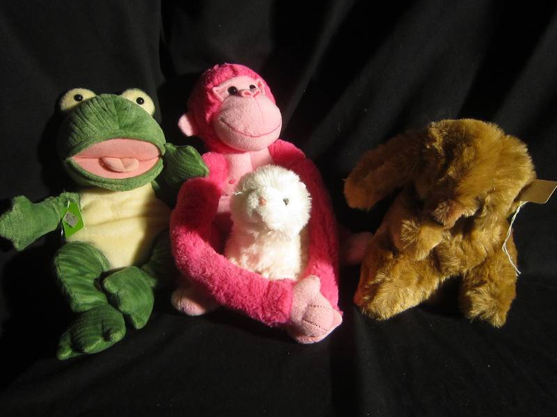 LOT - Stuffed Animals