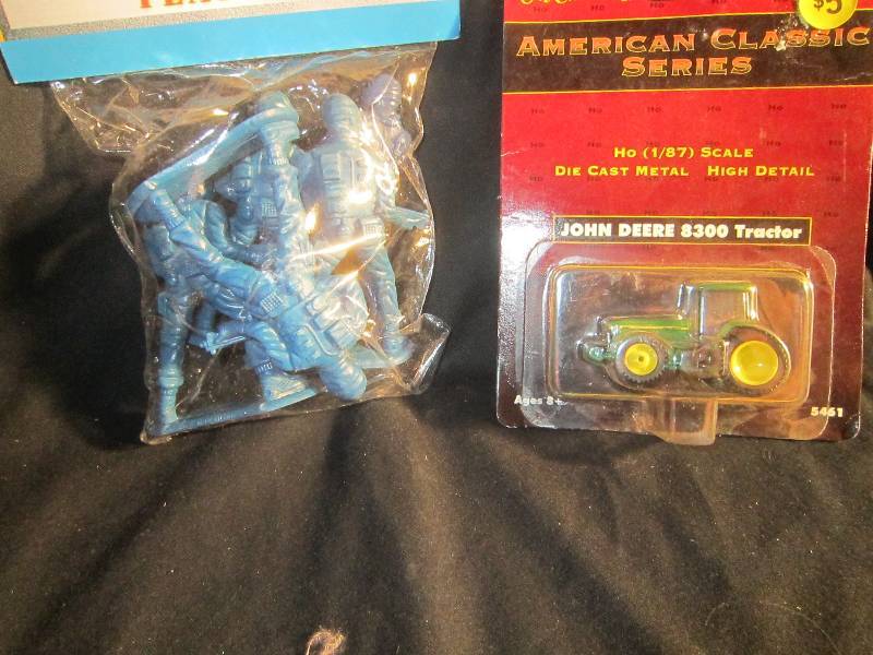 LOT - Police Play Set & Collectible John Deere 8300 Toy Tractor