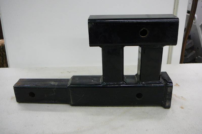 lot 78 image: Hitch receiver Double 2