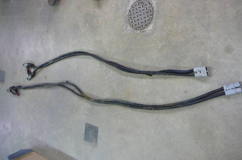 lot 89 image: 2-Jumper Cables