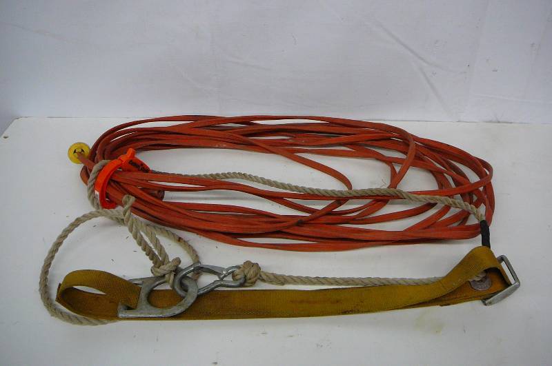 lot 20 image: Extension Cord and Safety Strap