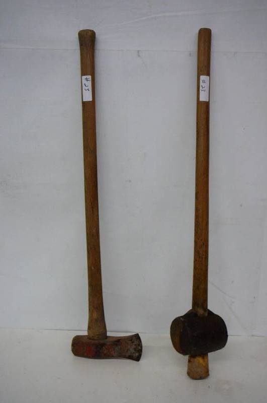 lot 23 image: Splitting Maul