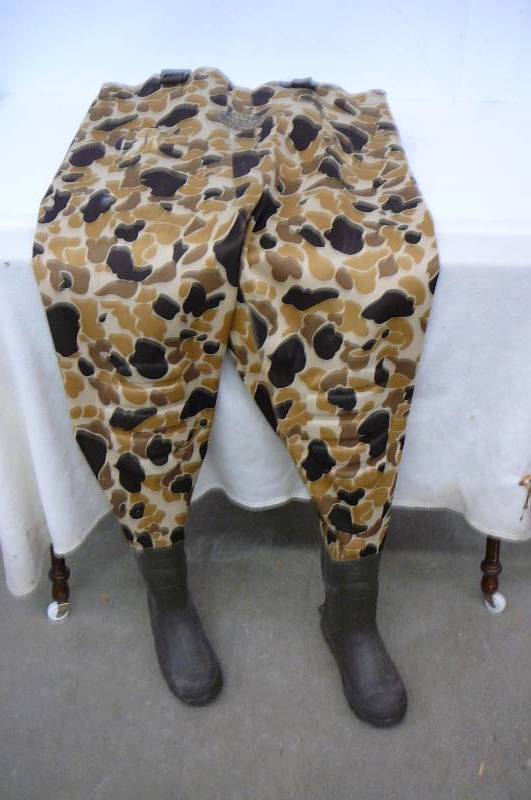 lot 27 image: Waders Proline Deluxe Insulated Size 7