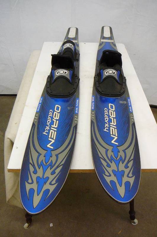 lot 36 image: Water Skis Obrien Celebrity Dual Tunnel molded composite 172