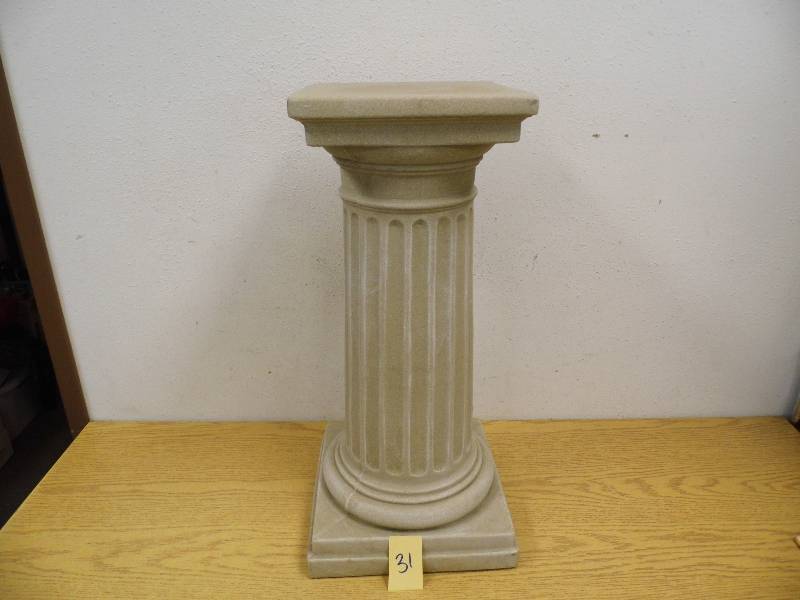 Pillar