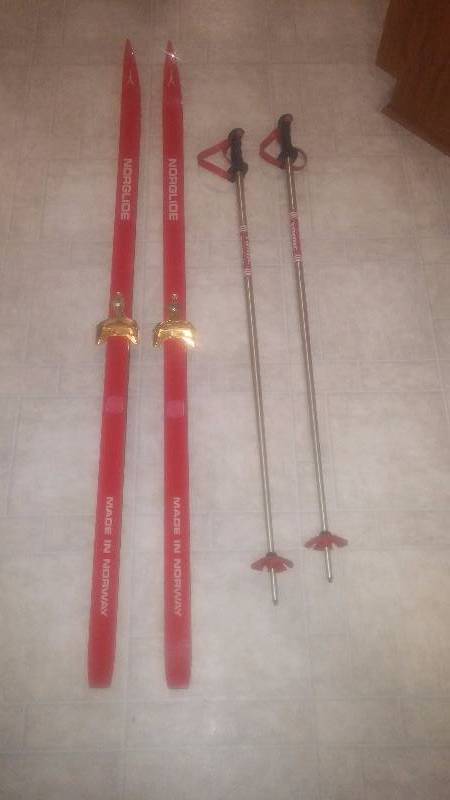 Norglide cross country skis