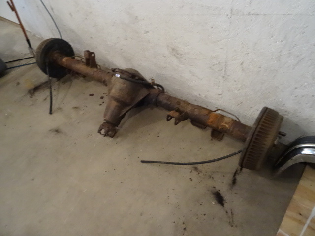 Rear Differential From 1999 Chevy 4 X 4